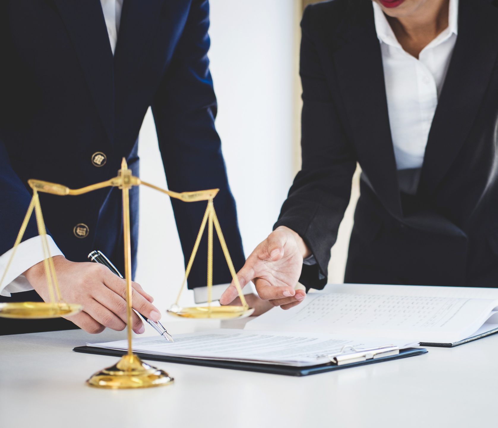 Professional Law Firm Answering Service: 24/7 Call Solutions